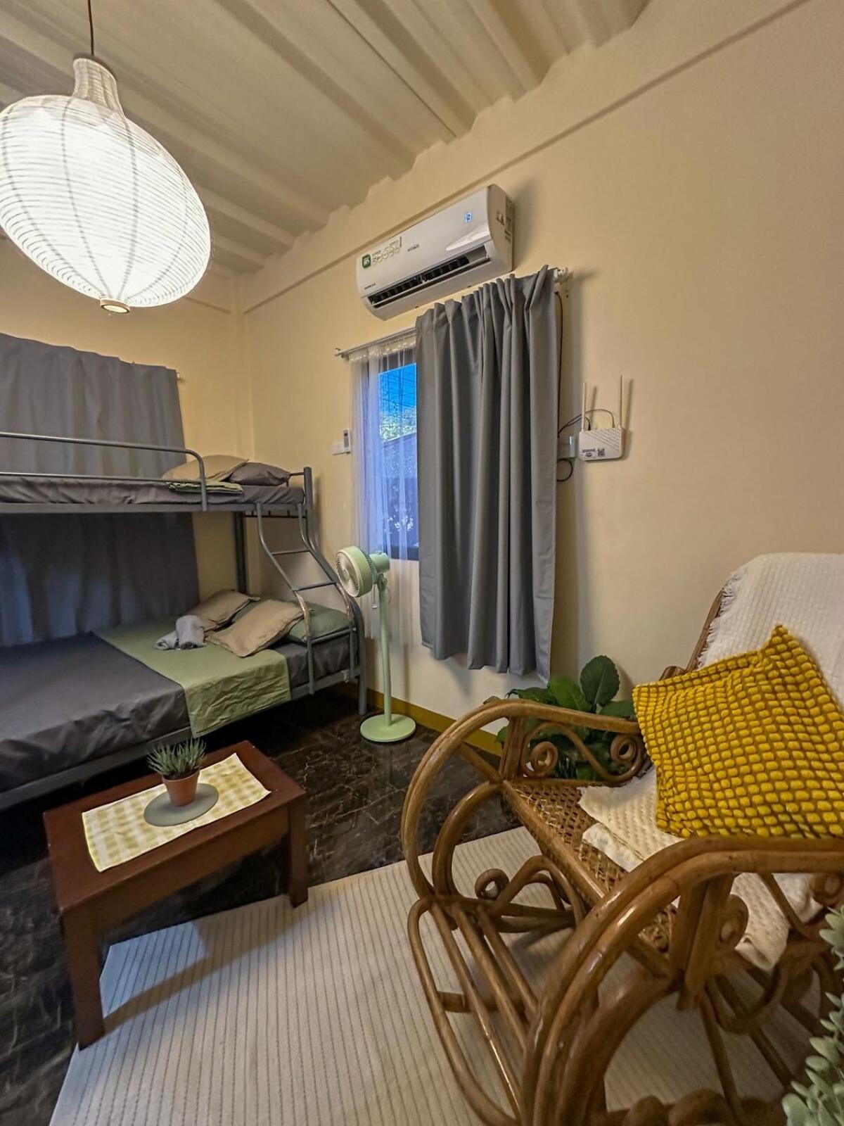 Stylish Studio Near Kabsat Surf Spots Urbiztondo San Juan Lu Appartement Buitenkant foto